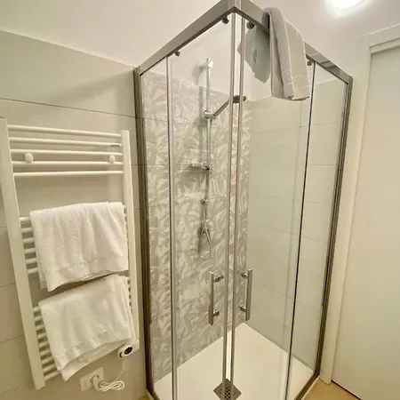 Isola Bella Apartament Stresa