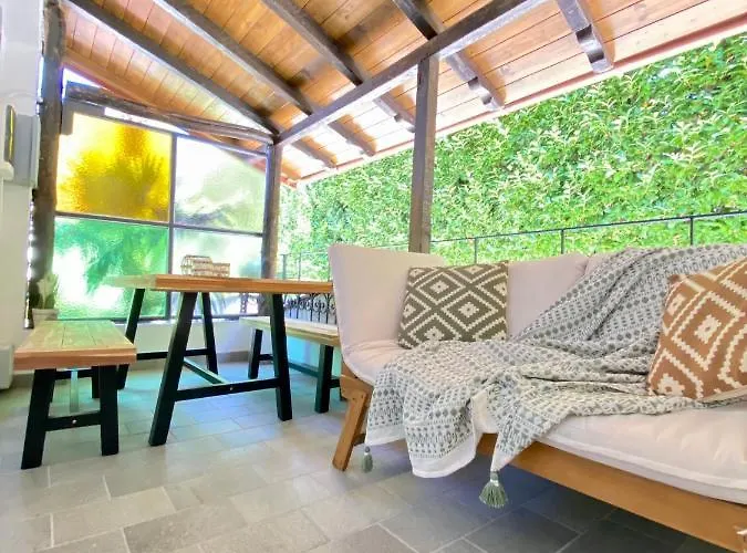 Isola Bella Lägenhet Stresa